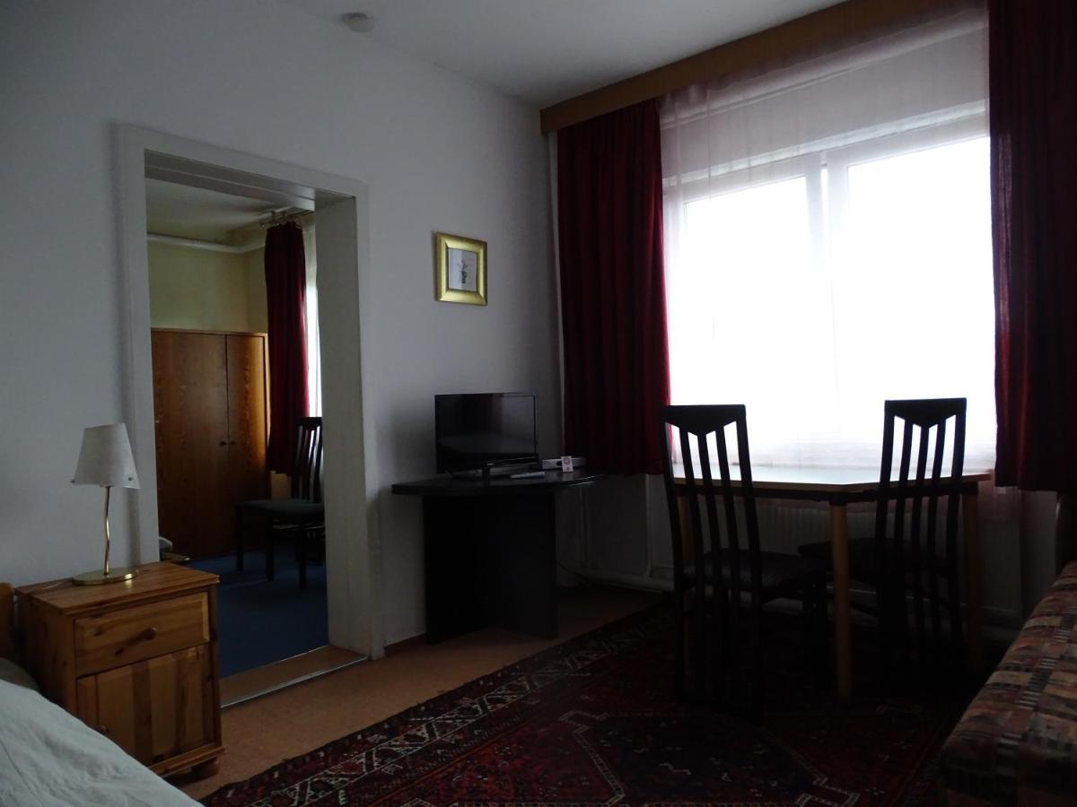 Gasthof Blaues Haus Hotel Bastorf Quarto foto